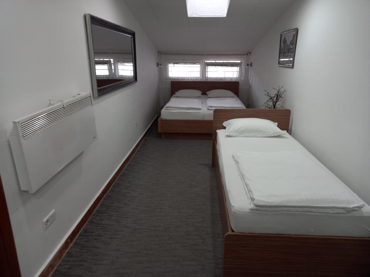 Prenociste Zan Hotel SJJ Kamer foto