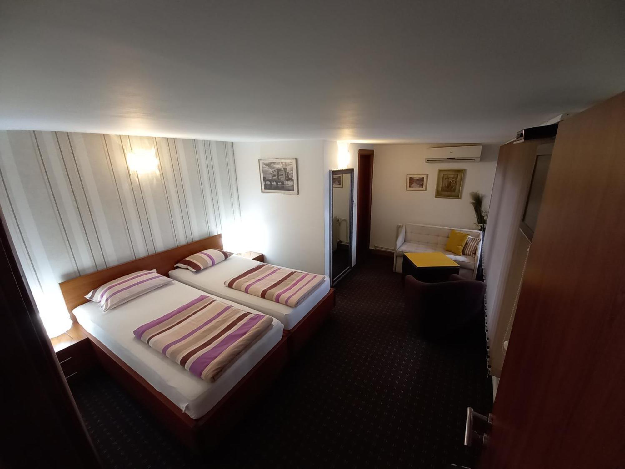 Prenociste Zan Hotel SJJ Kamer foto