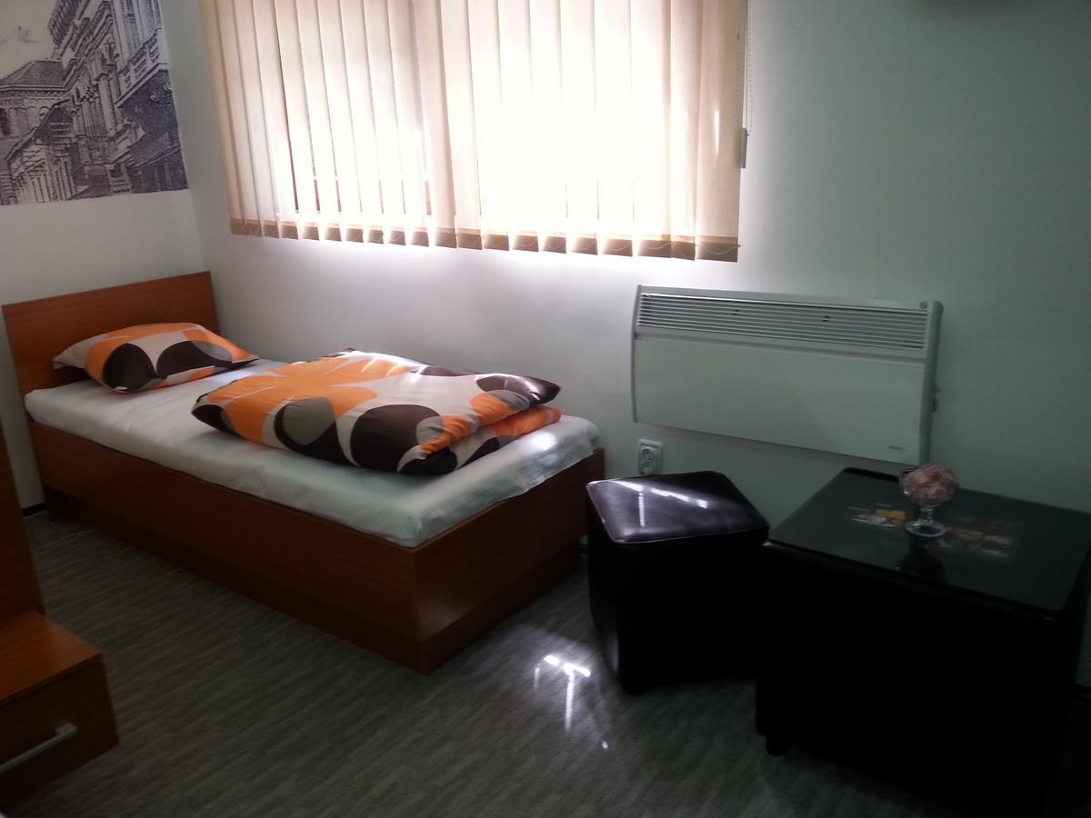 Prenociste Zan Hotel SJJ Buitenkant foto